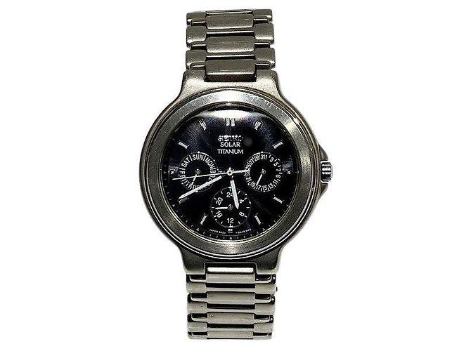 Seiko Solar Titanium