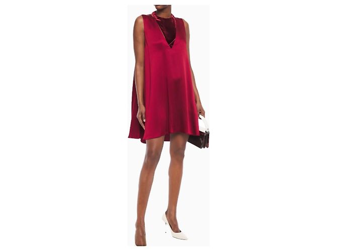 Valentino Abendkleid, Modell Crimson Sway SS2018. Rot Bordeaux