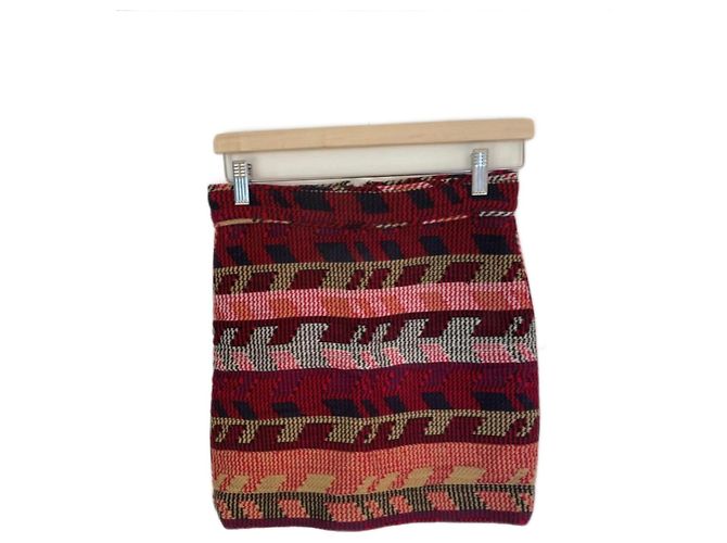 Saia reta Maje Jakarto rosa e vermelha em jacquard Vermelho