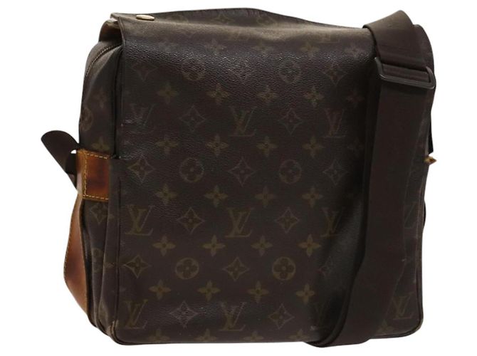 LOUIS VUITTON Bolsa de Ombro Monogram Naviglio SPO M50205 LV Auth 136219 Monograma