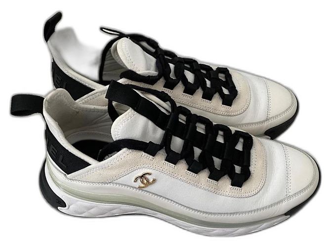 Chanel Sneaker Weiß schwarz 