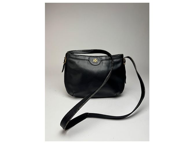 Sac en cuir noir Givenchy 4G vintage