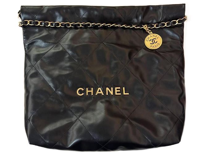Borsa a mano Chanel 22 piccola in pelle nera Nero