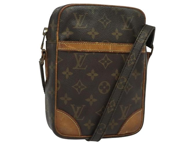 LOUIS VUITTON Bolsa de Ombro Monogram Danube M45266 LV Auth hk2880 Monograma