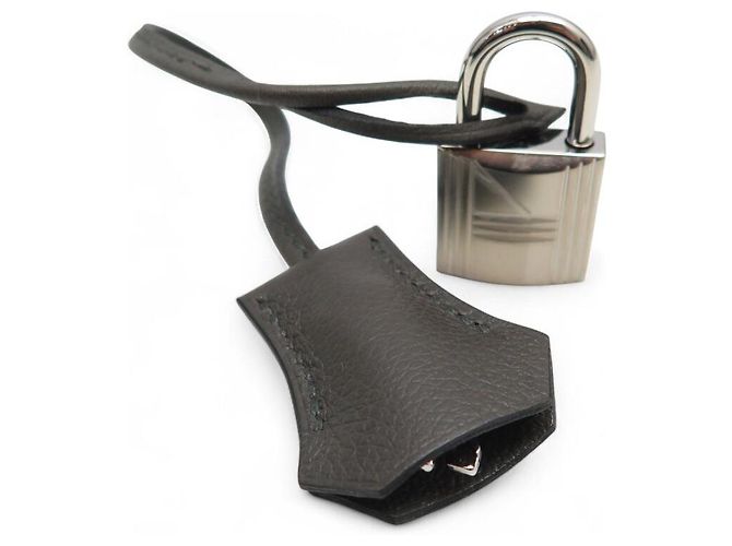 Hermès NEW HERMES EPSOM LEATHER ZIPPER PULL WITH BELL IN ETCH + SILVER PADLOCK Grey