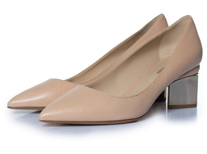 Nicholas Kirkwood, Pump beige celeste