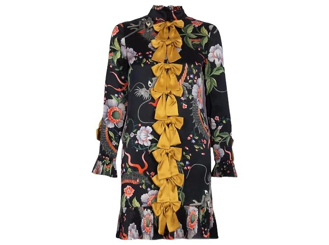 Gucci Herbst 2016 Modenschau Mehrfarben