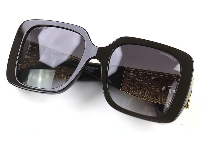 Timeless Chanel COCO Mark Square Shape Eyewear Sunglasses Brown
