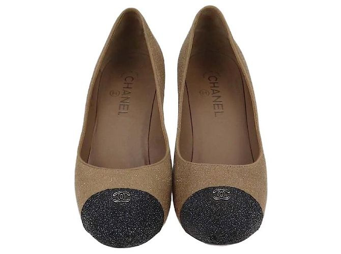 Chanel Beige/Black Textured Glitter Effect CC Cap Toe Pumps