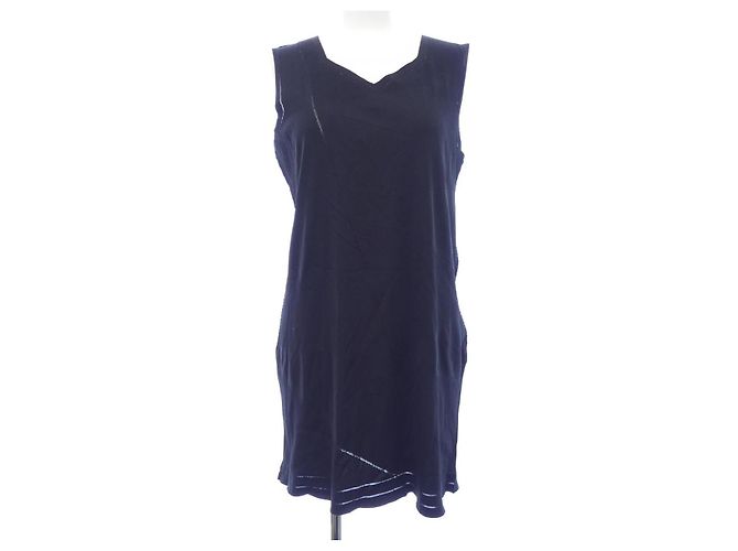 132 5. ISSEY MIYAKE Top Negro