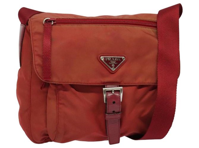 Borsa a Spalla PRADA in Nylon Rosso Argento Auth ki5884