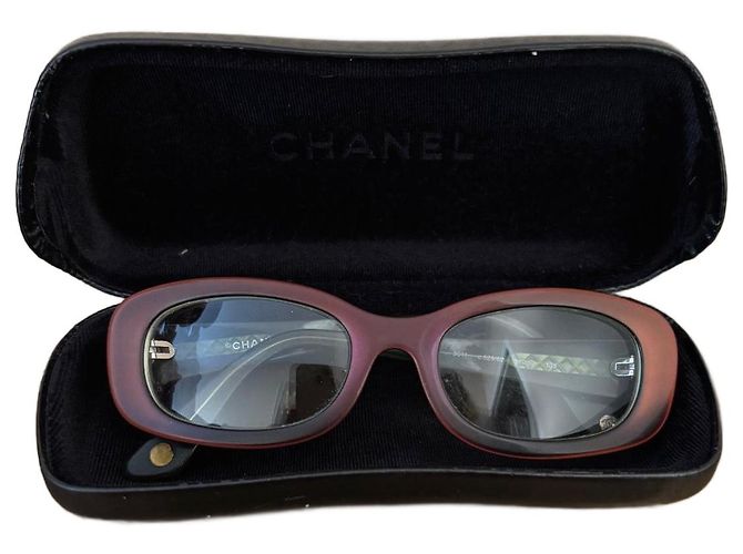 Gafas de sol Chanel Rojo oscuro Burdeos