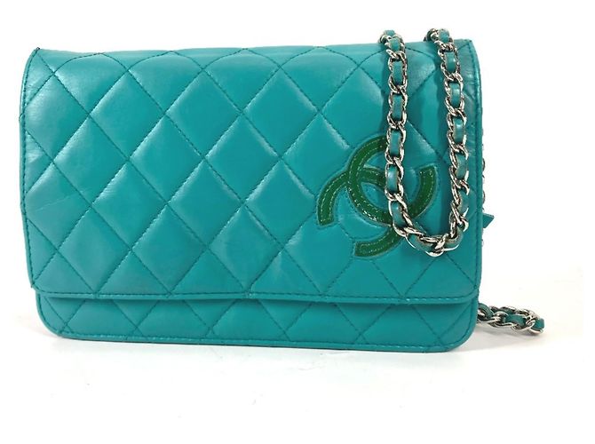 Cartera de cadena acolchada Chanel CC Coco Mark Verde