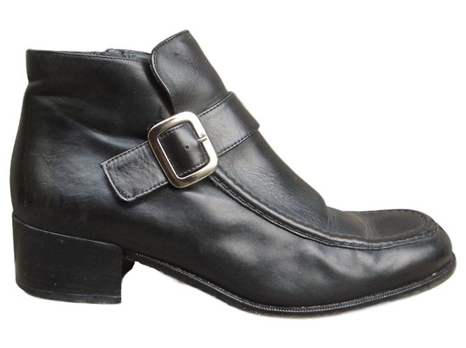 Botas ankle Bally Uronia em couro preto