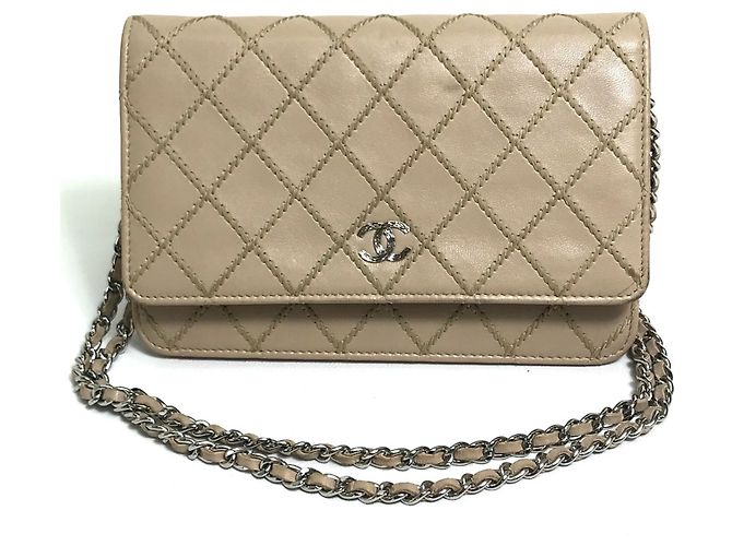 Cartera de Cadena de Cordero Beige Chanel