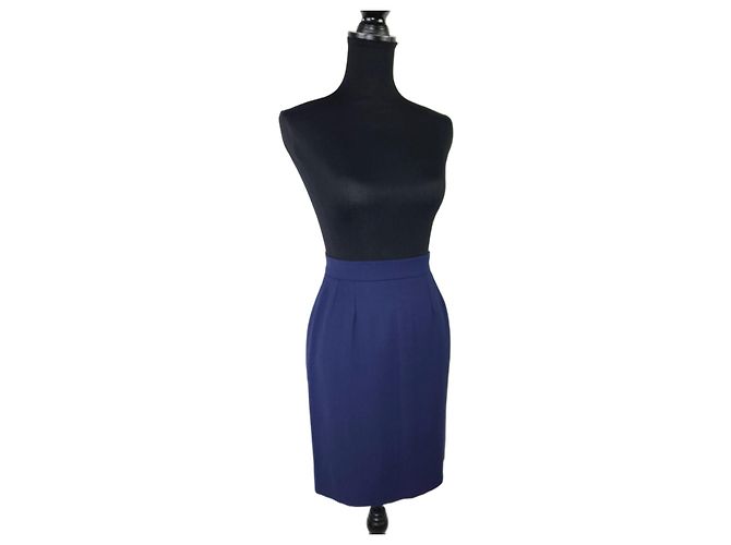 Christian Dior Boutique in Blau