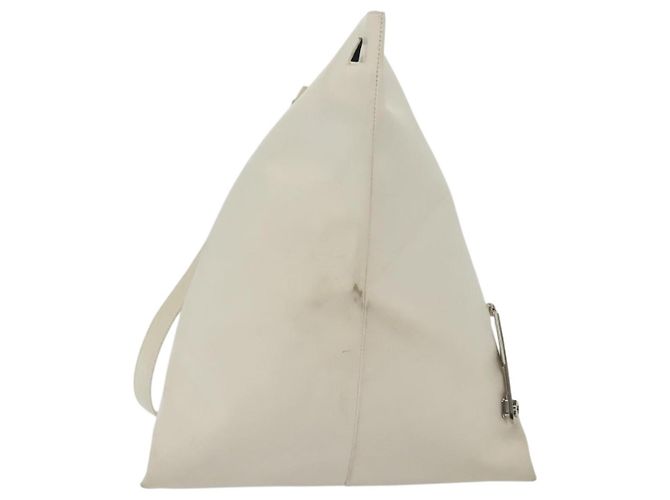 Bolsa de Ombro Salvatore Ferragamo em Couro Branco Prata Auth bs28717