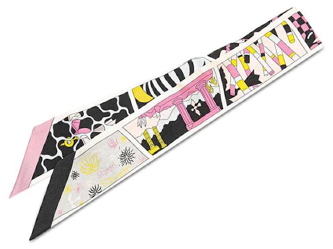 Hermès Écharpe en soie Hermes Factory Suite Blanc  ref.2491010