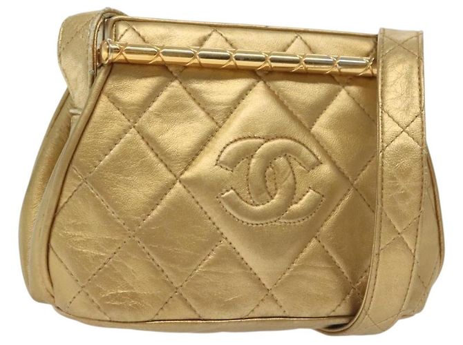 Borsa a Spalla CHANEL in Pelle di Agnello Oro CC Auth 140900 D'oro
