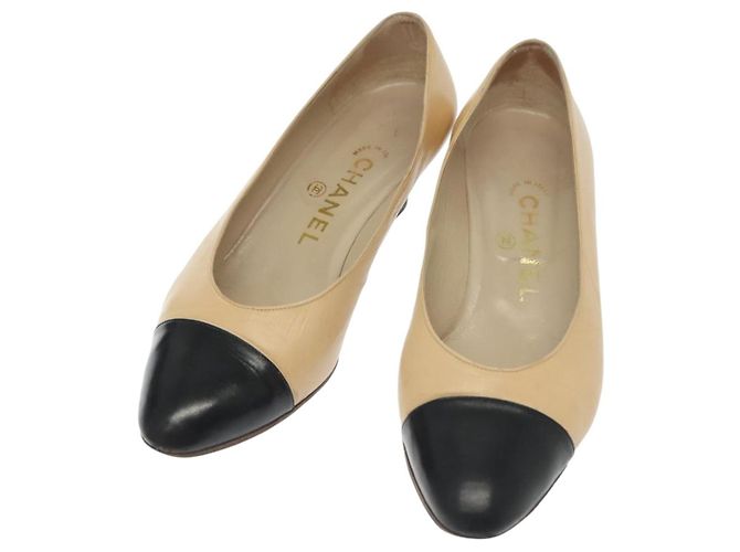 CHANEL Pumps Hohe Absätze Leder Beige CC Auth ti3387