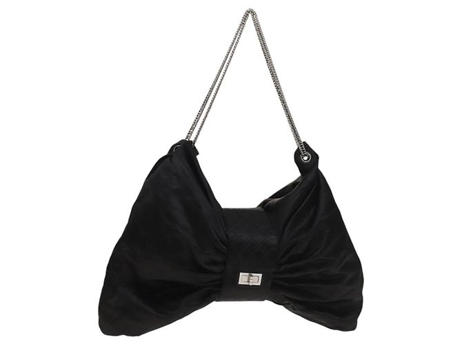 Borsa a spalla in raso nero e argento CC Auth 138568 con catena 2.55 e nastro CHANEL