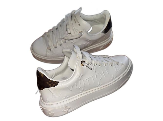 Louis Vuitton Time Out Sneaker Weiß Kalbsleder Monogramm