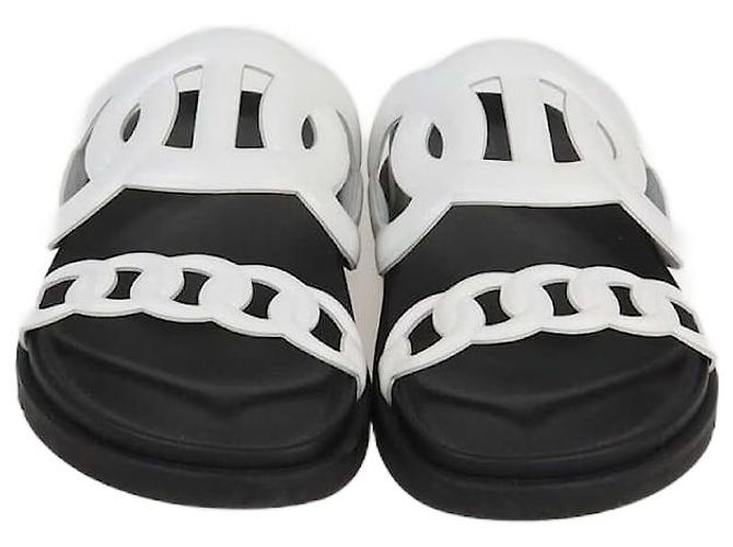 Hermès Hermes White Leather Extra Sandals