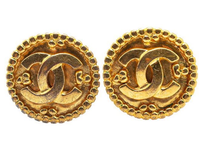 Brincos redondos com clipe Coco Mark da Chanel Dourado