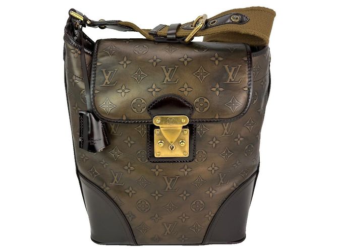 Louis Vuitton Vintage Bronze Monogram Sergeant GM Shoulder Bag Brown