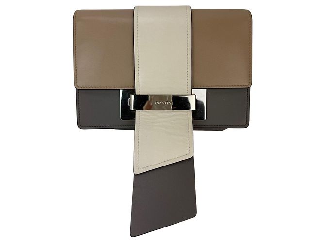 Borsa a tracolla in pelle di vitello beige e grigia Prada Cahier Multicolore