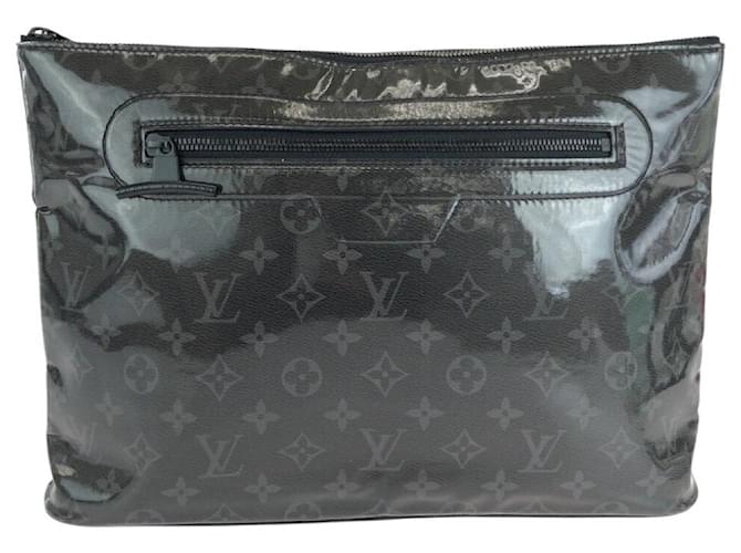 Louis Vuitton Monogram Eclipse Pochette Cosmos Clutch Bag M63373 Black Enamel  ref.2510582