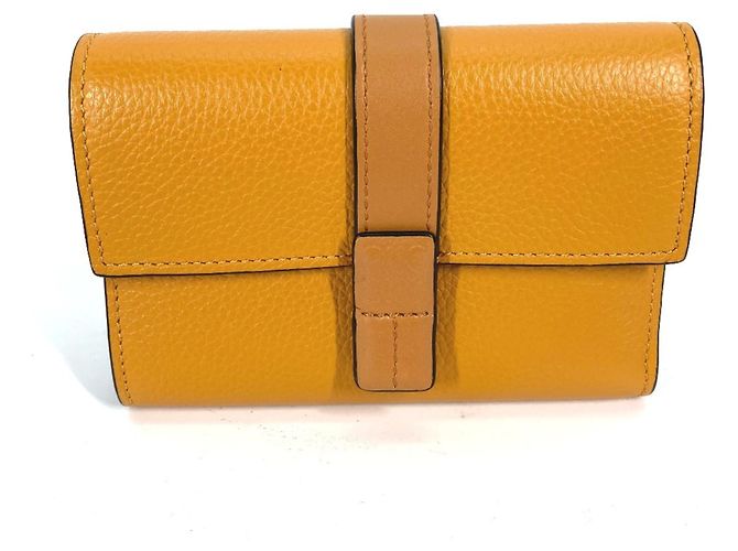Cartera tri-fold de cuero marrón Loewe Castaño
