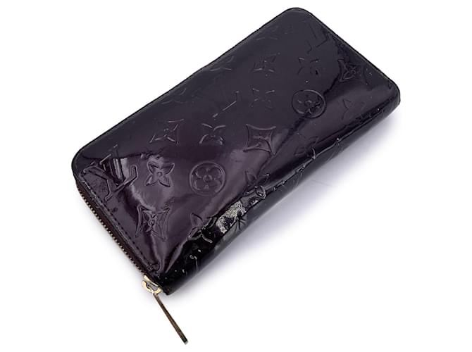 Louis Vuitton Patent leather Wallet Zippy Purple  ref.2517418