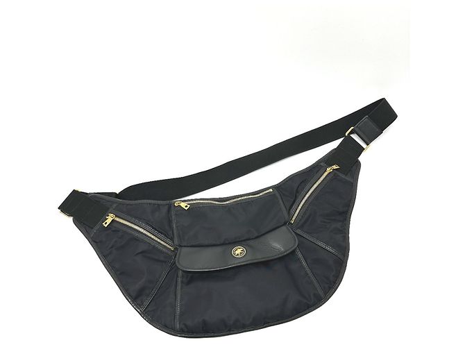 Autre Marque Sac à taille avec logo Hunting World
