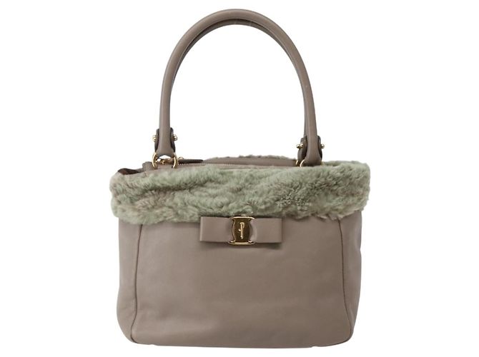 Salvatore Ferragamo Vala Couro Bege