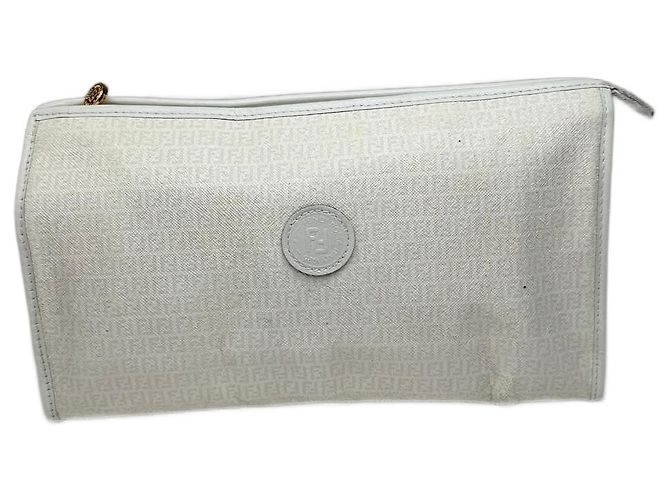 Vintage Fendi Monogram Clutch Weiß