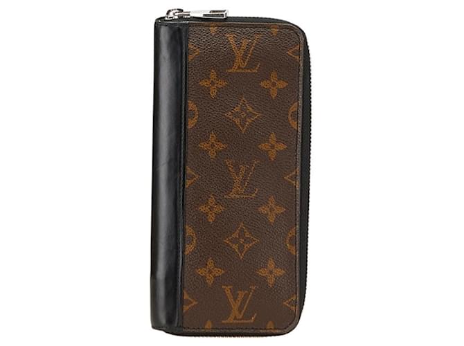 Louis Vuitton Monogram Macassar Zippy Wallet Brown Black Patent leather  ref.2520663