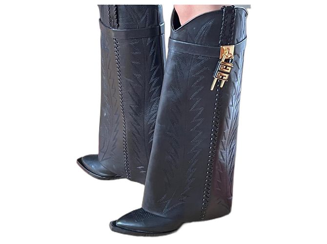 Givenchy Shark Lock Cowboy Stiefel Schwarzes Lammleder