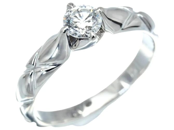 Anello Chanel Matelassée Diamanti Oro Bianco