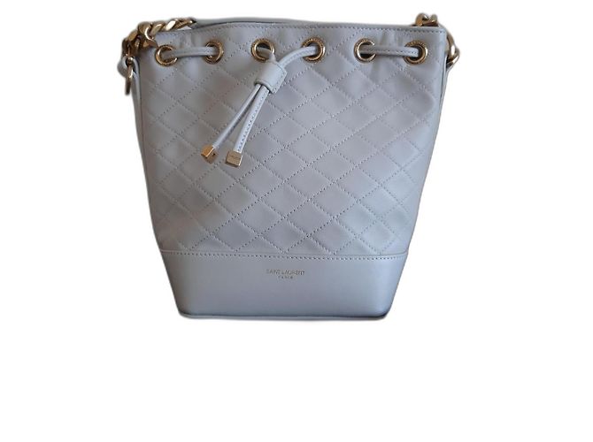 Emmanuelle Bolsa bucket Emmanuel Matelassé da Saint Laurent
