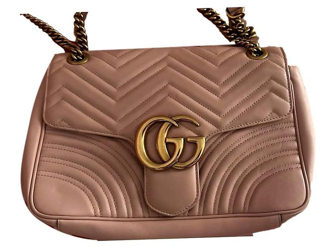 Bolsa de mão Gucci Marmont em couro rosa