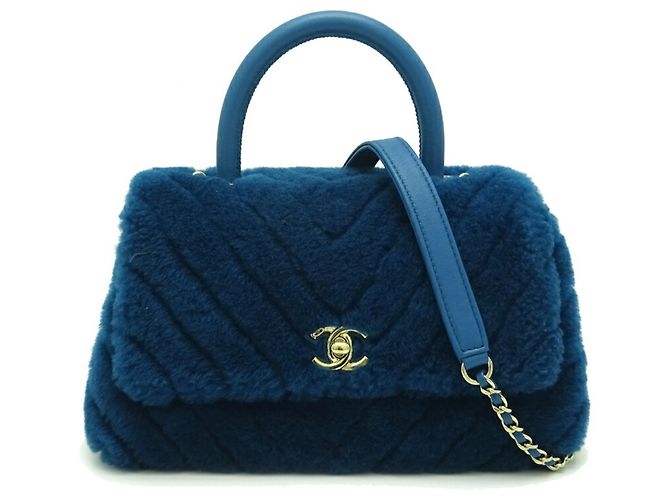 Borsa a spalla Chanel V-Stitch Coco Handle (XS) con catena Blu