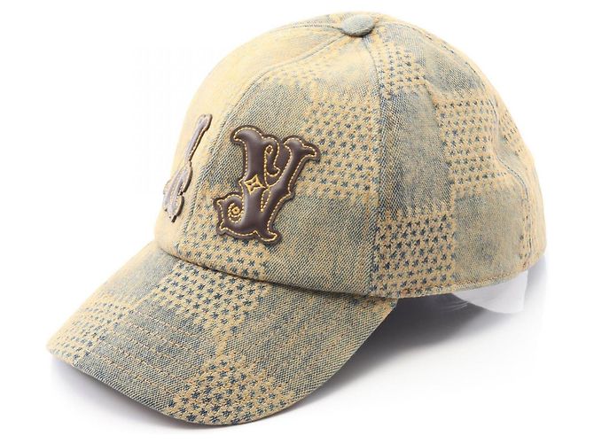 Boné de denim lavado 3D Damier Louis Vuitton Marrom Bege