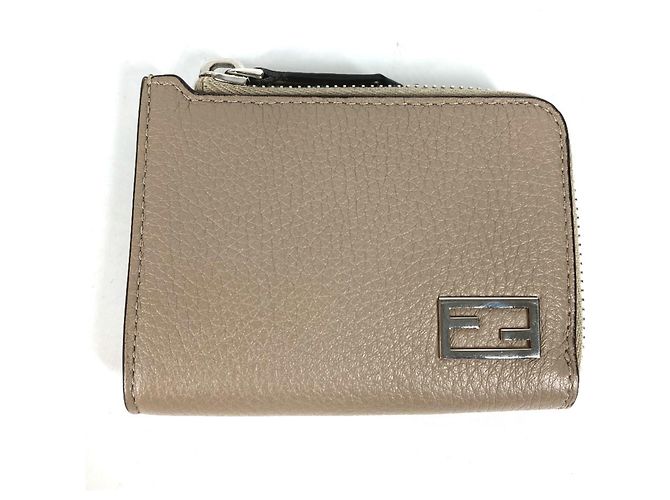 Monedero de cuero beige Fendi