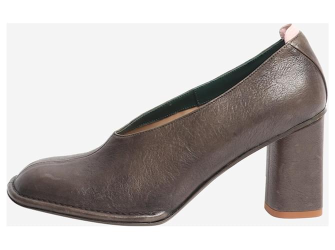 Autre Marque Brown leather pumps - size EU 40  ref.2530474