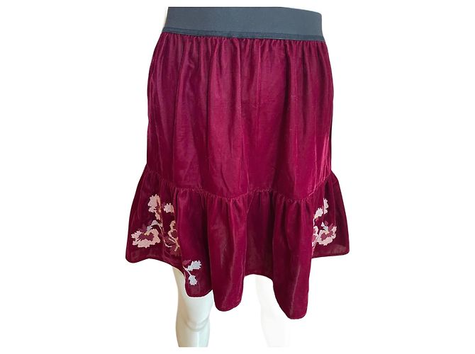 Falda de Terciopelo Burdeos con Flores Bordadas – Pinko