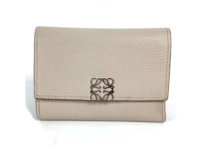 Loewe Anagram Vertical Wallet in Light Ghost Beige
