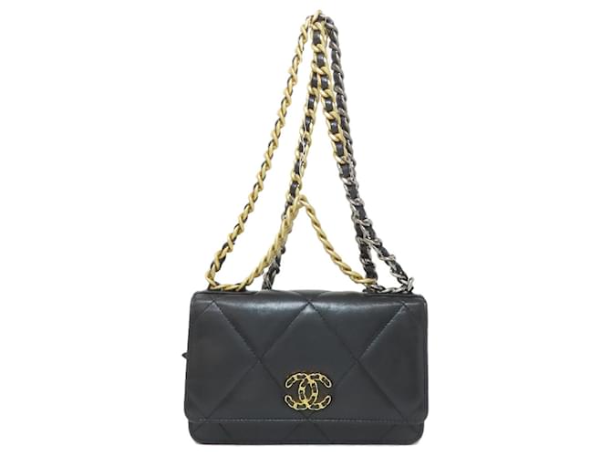 Timeless Chanel Black Lambskin Chain Wallet Leather  ref.2532217