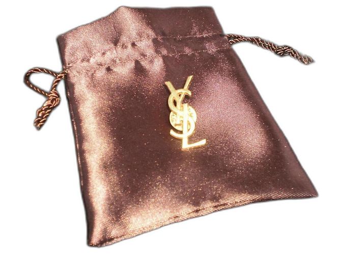 Yves Saint Laurent Perni & Spille