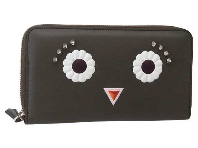 FENDI Portefeuille Long Hypnotize en Cuir Gris Authentique 142443M Marron